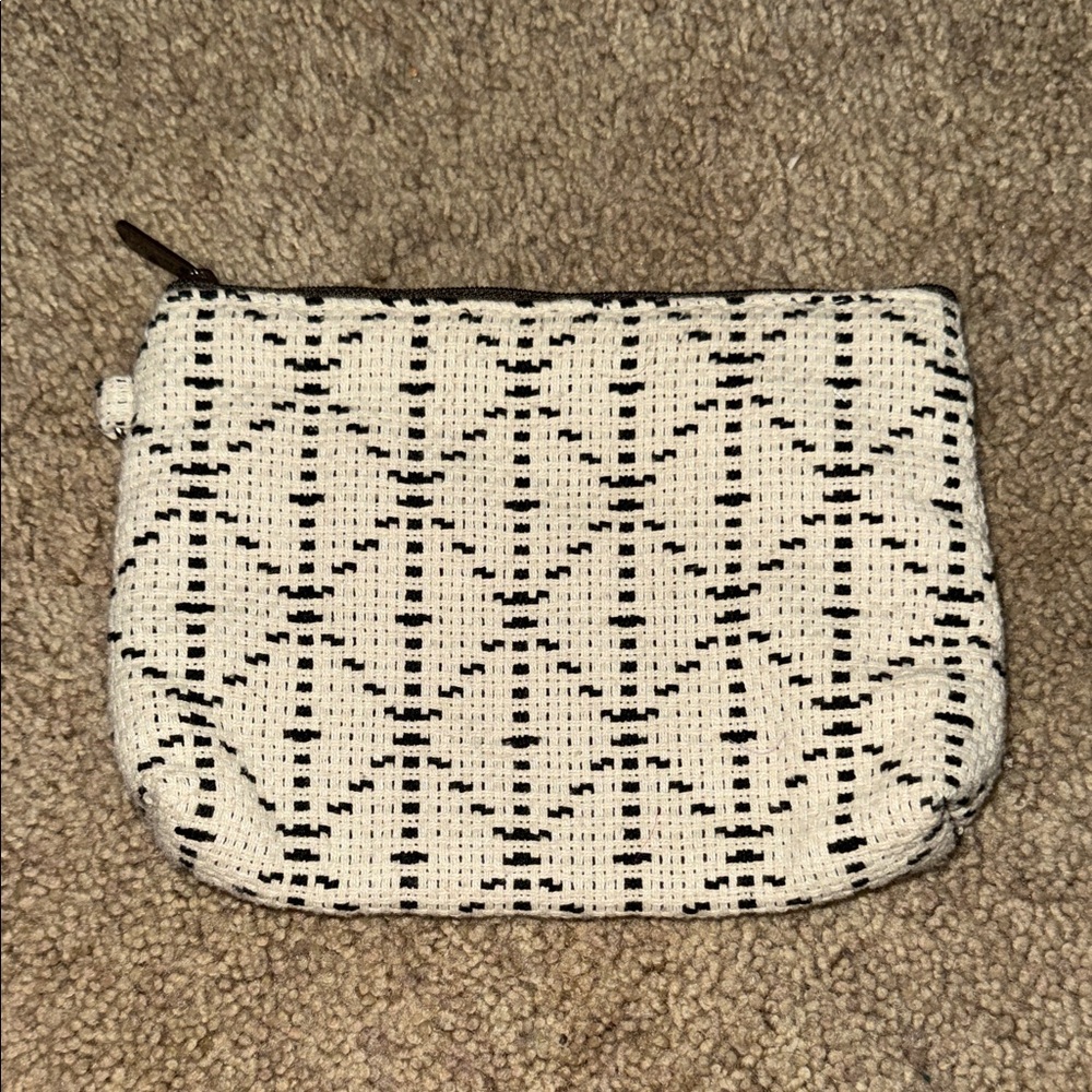 Thirty-One Mini Zipper Pouch Moroccan Tile Weave